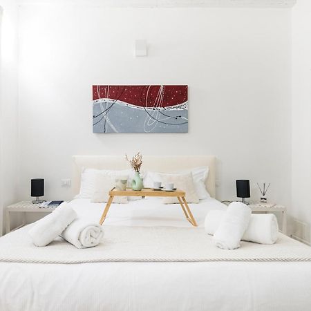 Amazing, New & Fully Furnished Studio In Duomo Milan Extérieur photo